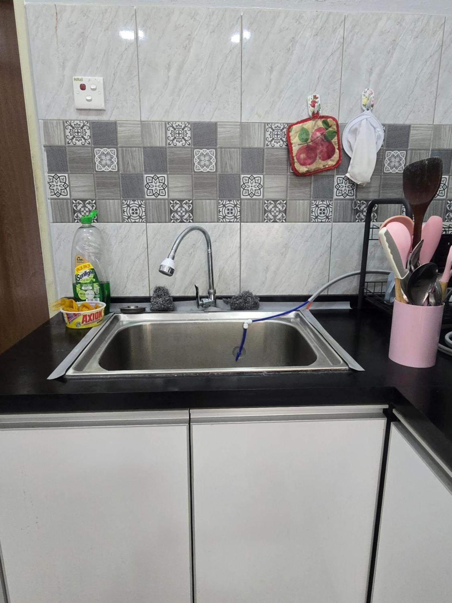 Rantau PanjangPrivate Pool Cassa Dinies, Wifi , Bbq,10 Pax别墅 外观 照片