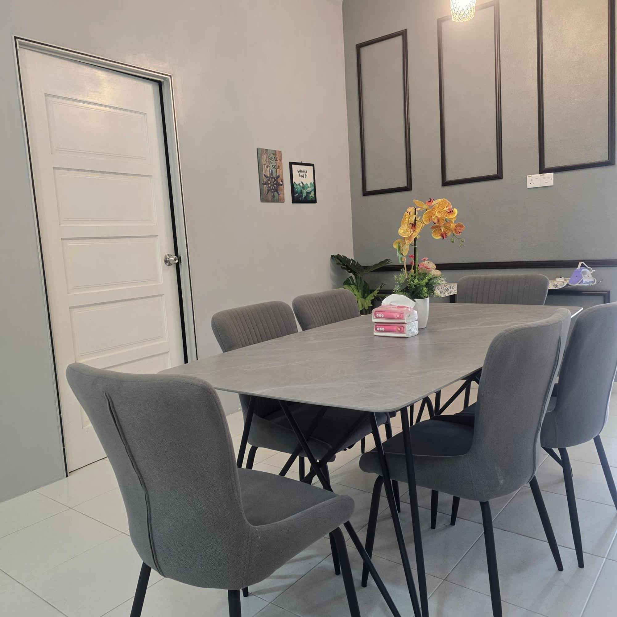 Rantau PanjangPrivate Pool Cassa Dinies, Wifi , Bbq,10 Pax别墅 外观 照片
